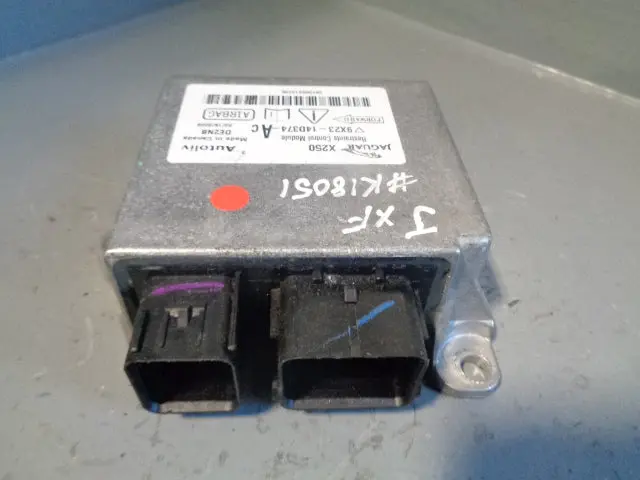 Jaguar Xf Airbag Srs Module 9X23-14D374-Ac 2007 To 2015 X250 1
