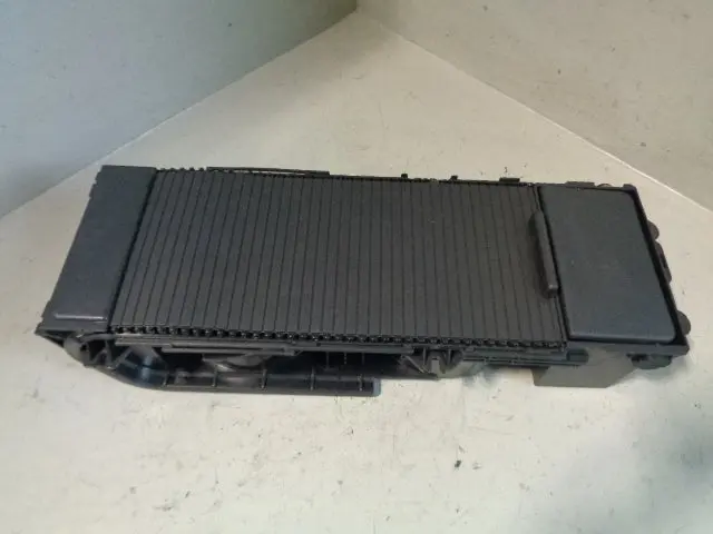 Range Rover Sport Centre Console Cup Holder Grey L320 Fhm500140pvj Tlr 1