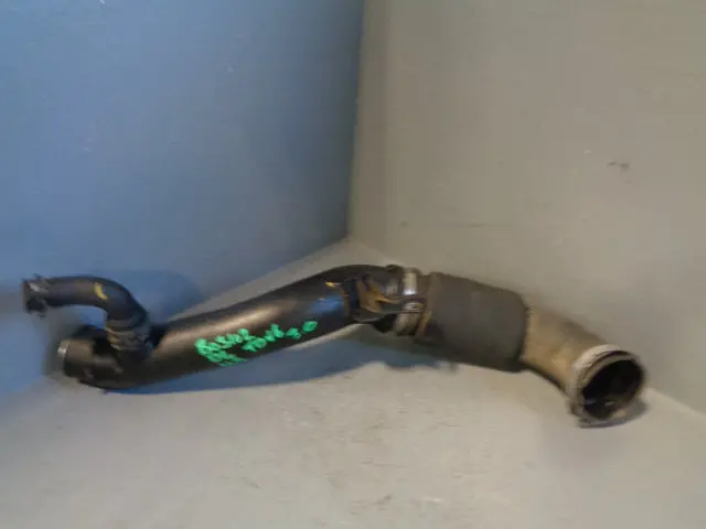 Discovery 4 Air Intake Pipe Ah22 9F876 Ba L320 3.0 Tdv6 Land Rover 2009 To 2013 1