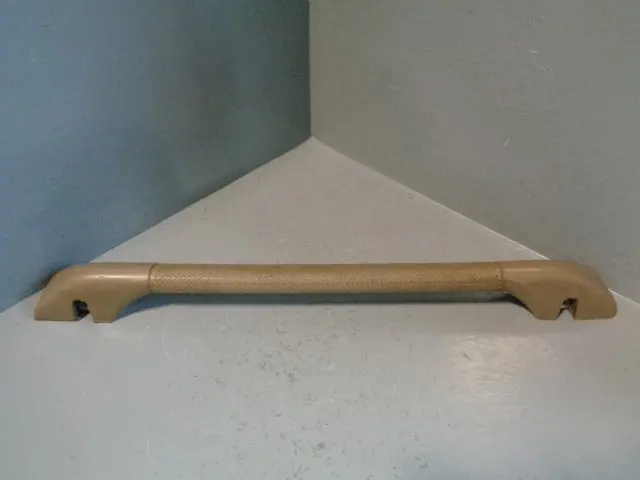 Discovery 2 Tailgate Handle Interior Beige Land Rover 1998 To 2004 1