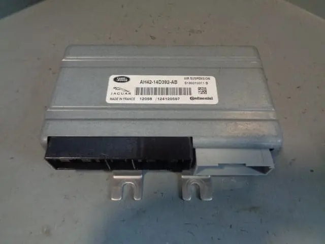 Range Rover Sport Air Suspension Module Ah42-14D392-Ab L320 2009 To 2013 1