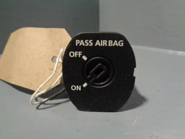 Discovery 3 Passenger Airbag Switch Ywl500050pvj Land Rover 2004 To 2009 1