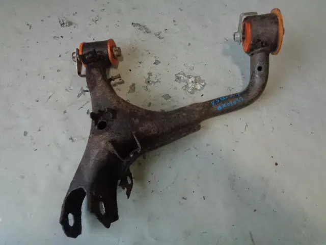 Discovery 3 Wishbone Control Arm Upper Off Side Rear Land Rover Poly Bushed 1