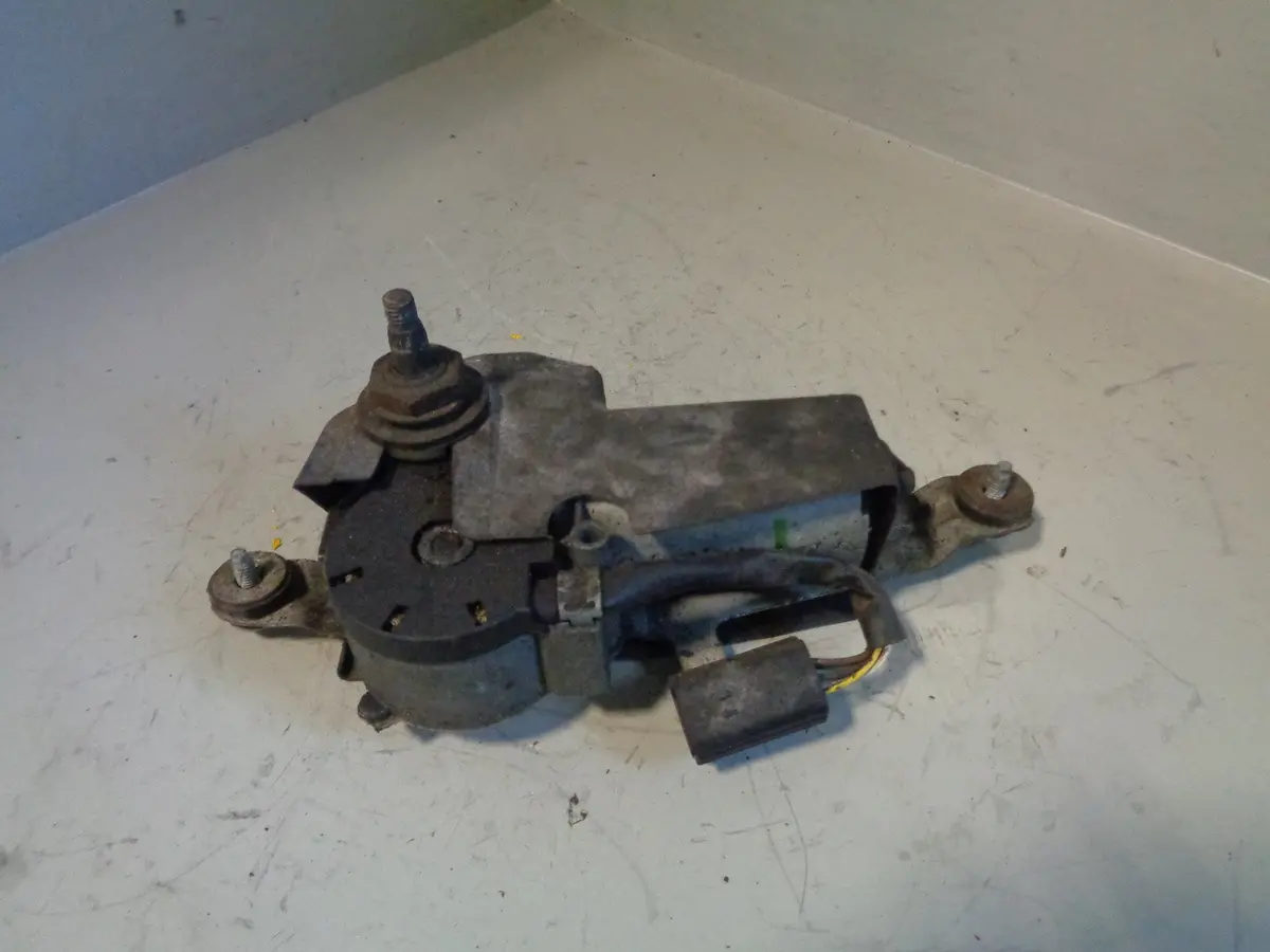 Freelander 1 Rear Wiper Motor Dlb101620 Land Rover 1998 To 2006 1