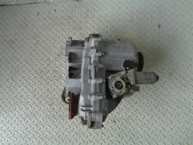Discovery 3 Transfer Box Manual Transmission 2.7 Tdv6 Iab500240 3.07 Ratio 2