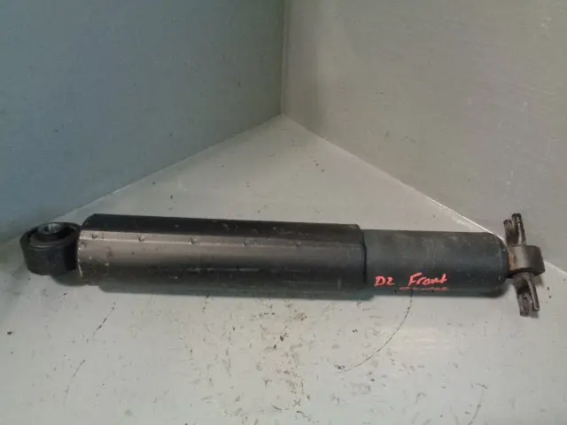 Discovery 2 Front Shock Absorber Kyb Land Rover 1998 To 2004 Aftermarket 1