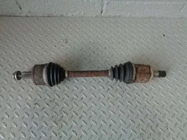 Discovery 3 Driveshaft Near Side Front Land Rover 2.7 Tdv6 2004 To 2009 1