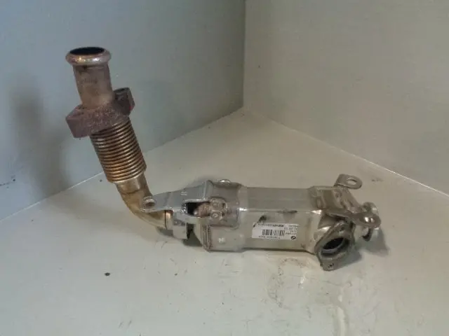 Range Rover L322 3.0 Td6 Egr Cooler 7 787 404 2002 To 2006 With Pipe Xxx 1