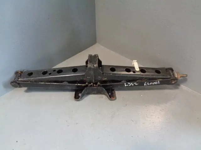 Range Rover L322 Scissor Jack Land Rover 2002 To 2009 No Handle 1