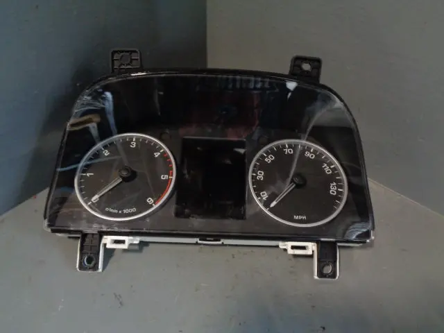 Discovery 4 Instrument Cluster 3.0 Tdv6 Ah22-10849-Dg 2009 To 2013 1