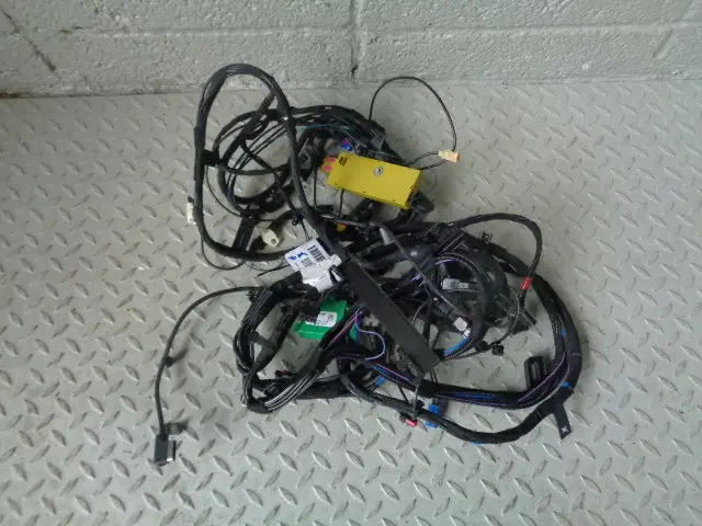 Discovery 4 Sat Nav In-Car Entertainment Wiring Loom Ah22-14588-Kc Land Rover 1