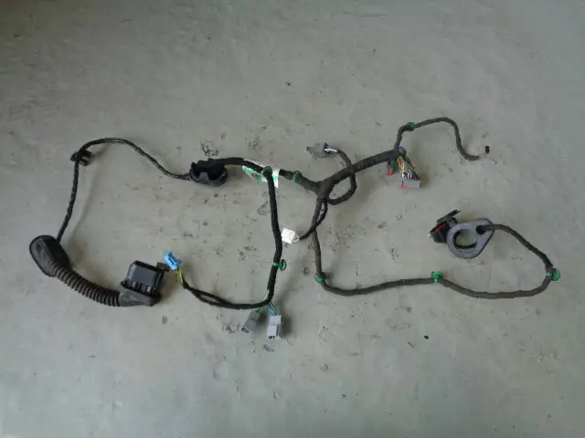 Freelander 2 Door Wiring Loom Near Side Front 7G92-14K138-Bbf Land Rover 1