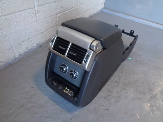 Range Rover L322 Leather Arm Rest Centre Console Black 12V Aux Facelift R19062 2