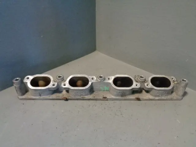 Range Rover Intake Manifold Air Adapter L322 4.2 V8 Sc 4H33-6K638-Aa Near Side 1