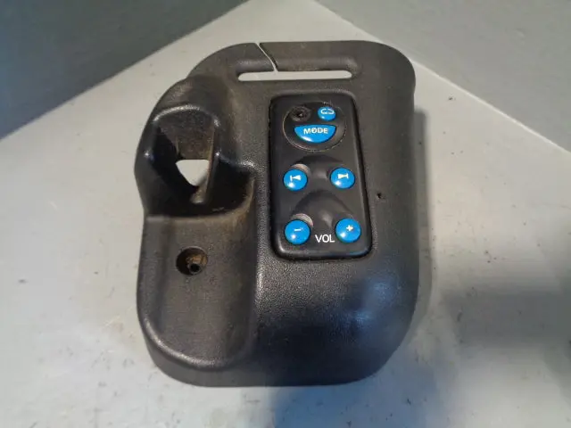 Discovery 2 Rear Volume Control Unit With Off Side Trim Land Rover 1998 To 2004 1