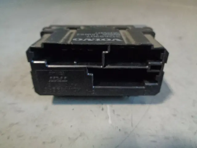 Discovery 4 Seat Heater Control Module 31268907 Land Rover 2009 To 2013 1