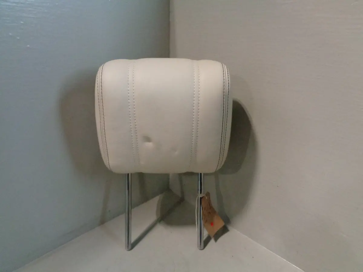 Range Rover L405 Headrest Near Side Rear Left Passenger Ivory Leather 2013 To 2017 1