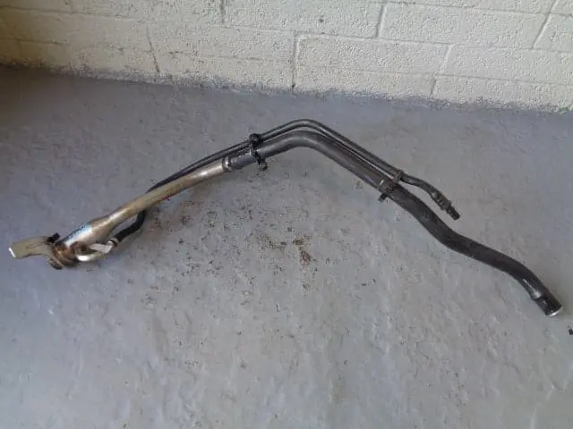 Discovery 4 Fuel Filler Neck Pipe Ah22-9034-Ab Land Rover 2009 To 2014 1