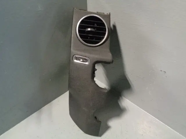 Discovery 4 Heater Air Vent Near Side Centre With Trim Land Rover 2009 To 2014 1