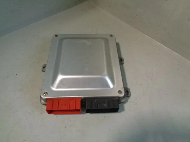 Discovery 2 Td5 Main Engine Ecu Msb101330 Land Rover 1998 To 2004 R28023 1