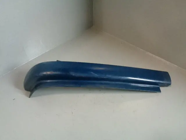 Discovery 2 Headlight Trim Off Side Caledonian Blue Land Rover 1998 To 2002 1