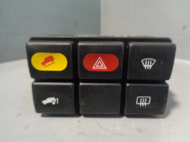 Discovery 2 Switch Pack Dash Black Hdc Hazard Screen Land Rover 2002 To 2004 1