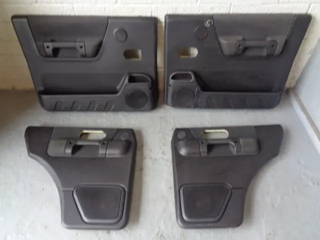 Discovery 2 Door Cards Set Of X 4 Black Land Rover 2002 To 2004 Facelift R02082 1