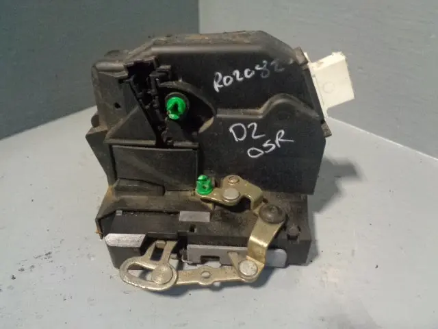 Discovery 2 Door Lock Actuator Solenoid Motor Off Side Rear Land Rover 1