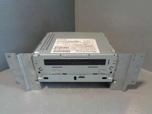 Freelander 2 Cd Player 1 Disc 7G9n-18C815-Nb Land Rover 2006 To 2011 1