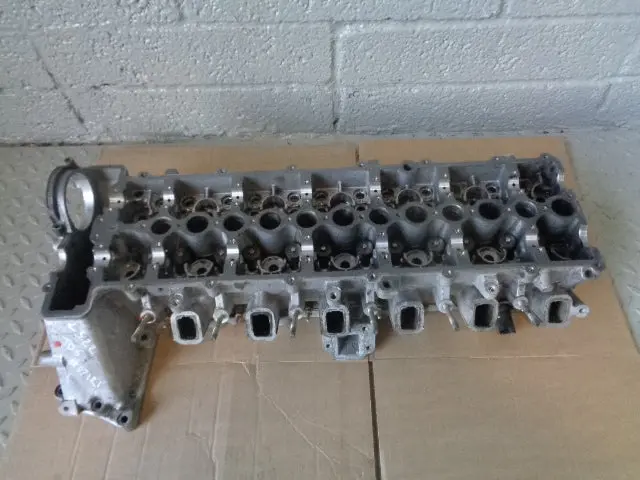 Range Rover Cylinder Head 3.0 Td6 M57 M57d30 L332 2002 To 2006 No Camshafts 1
