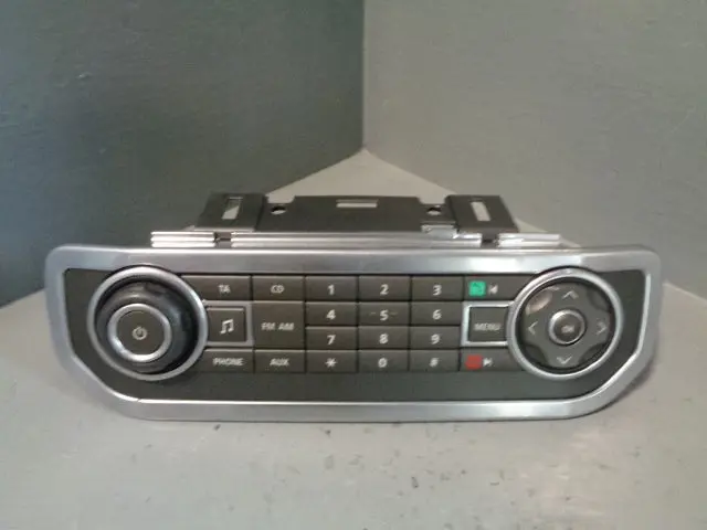 Discovery 4 Stereo Phone Control Panel Ah22-18C858-Ae Land Rover 2009 To 2014 1