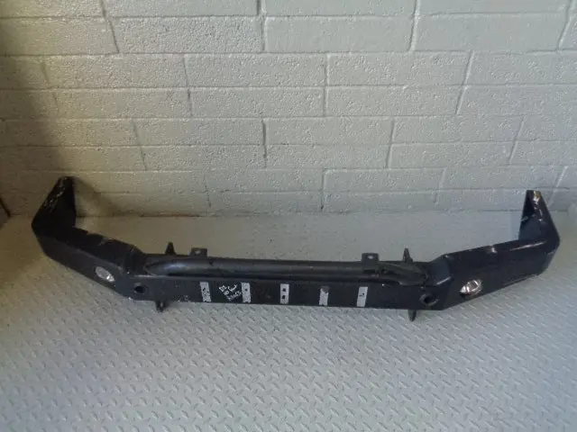 Discovery 2 Front Bumper Heavy Duty Steel Land Rover 2002 To 2004 R11053 1