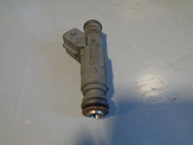 Bmw X5 Fuel Injector Bosch 4.4I V8 280155823 E35 Petrol 2001 To 2006 1
