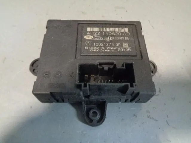 Discovery 4 Door Control Module Ecu Rear Ah22 14D620 Ad Land Rover 1