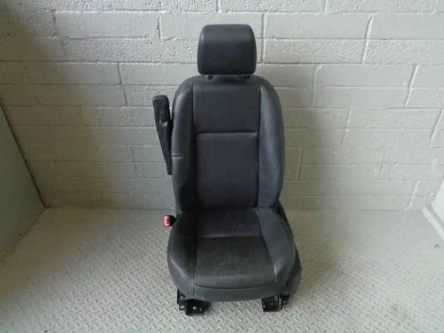 Freelander 2 Seat Leather Black Near Side Front Land Rover 2006 To 2015 B14063 1
