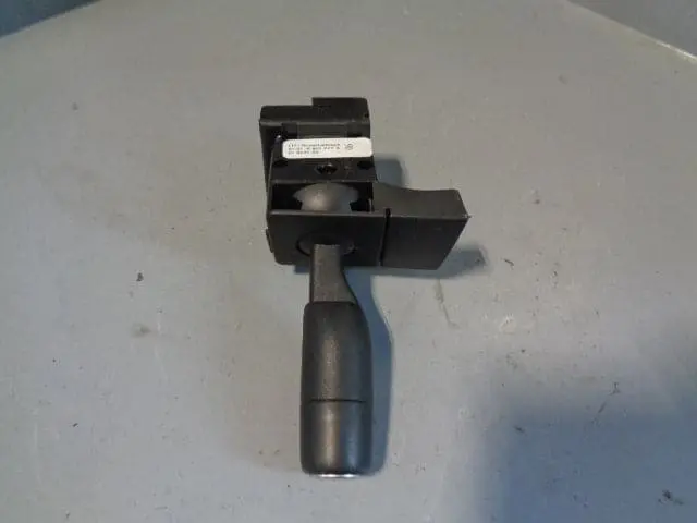 Range Rover L322 Steering Column Adjustment Stalk Switch 61.31-6 901 777.0 2