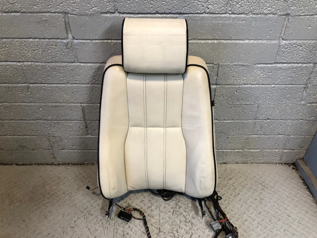 Range Rover L322 Seat Back Near Side Front Ivory Leather Heated Screen R27115 1