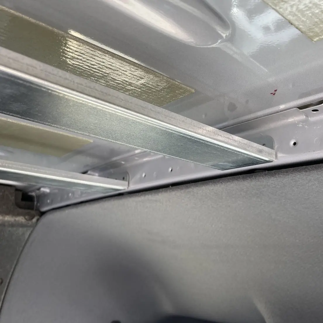 07+ Sprinter Van 144 - Ceiling Brace Kit 2