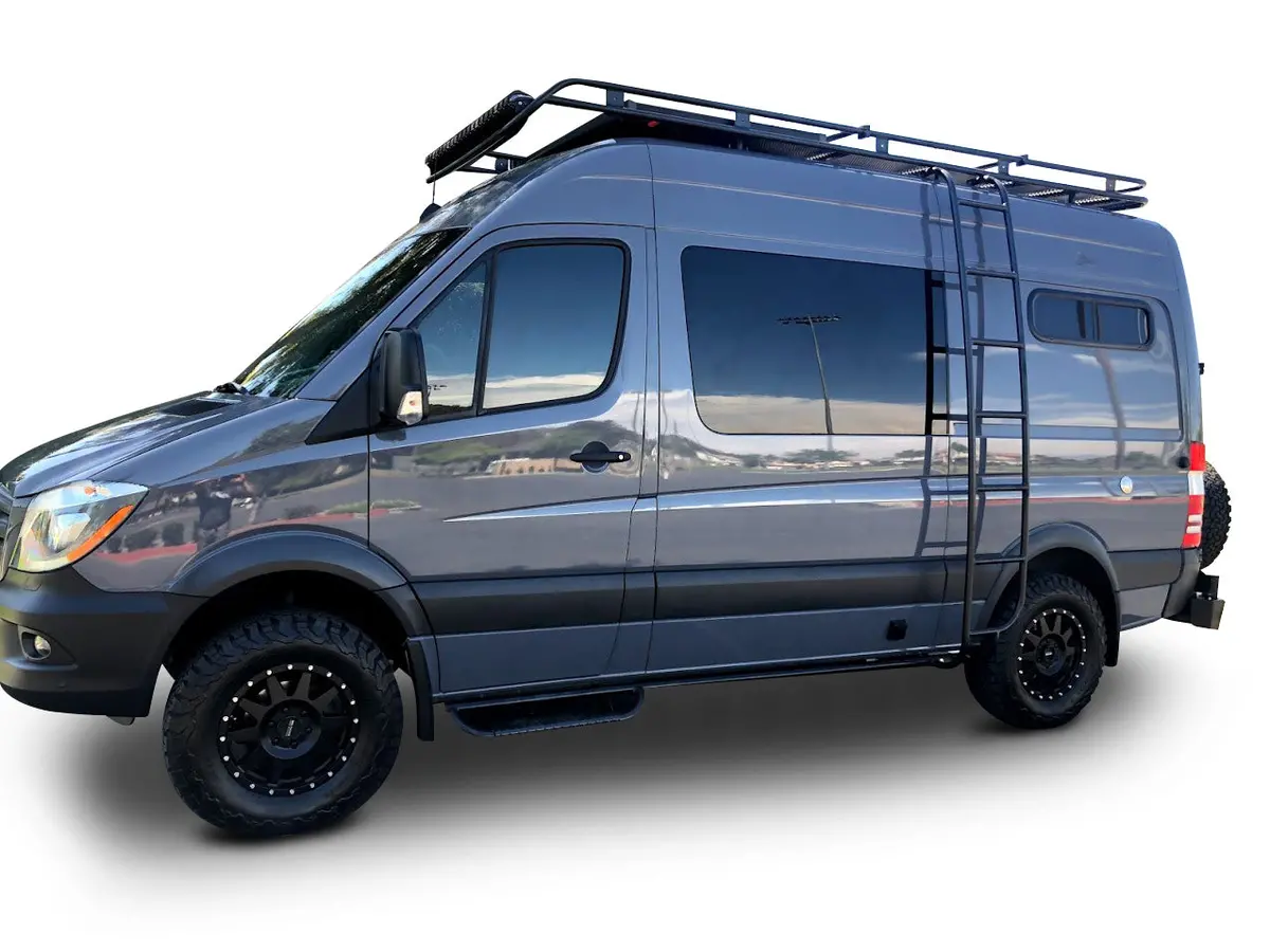 Rb Touring Van Cc - 144" 4X4 1