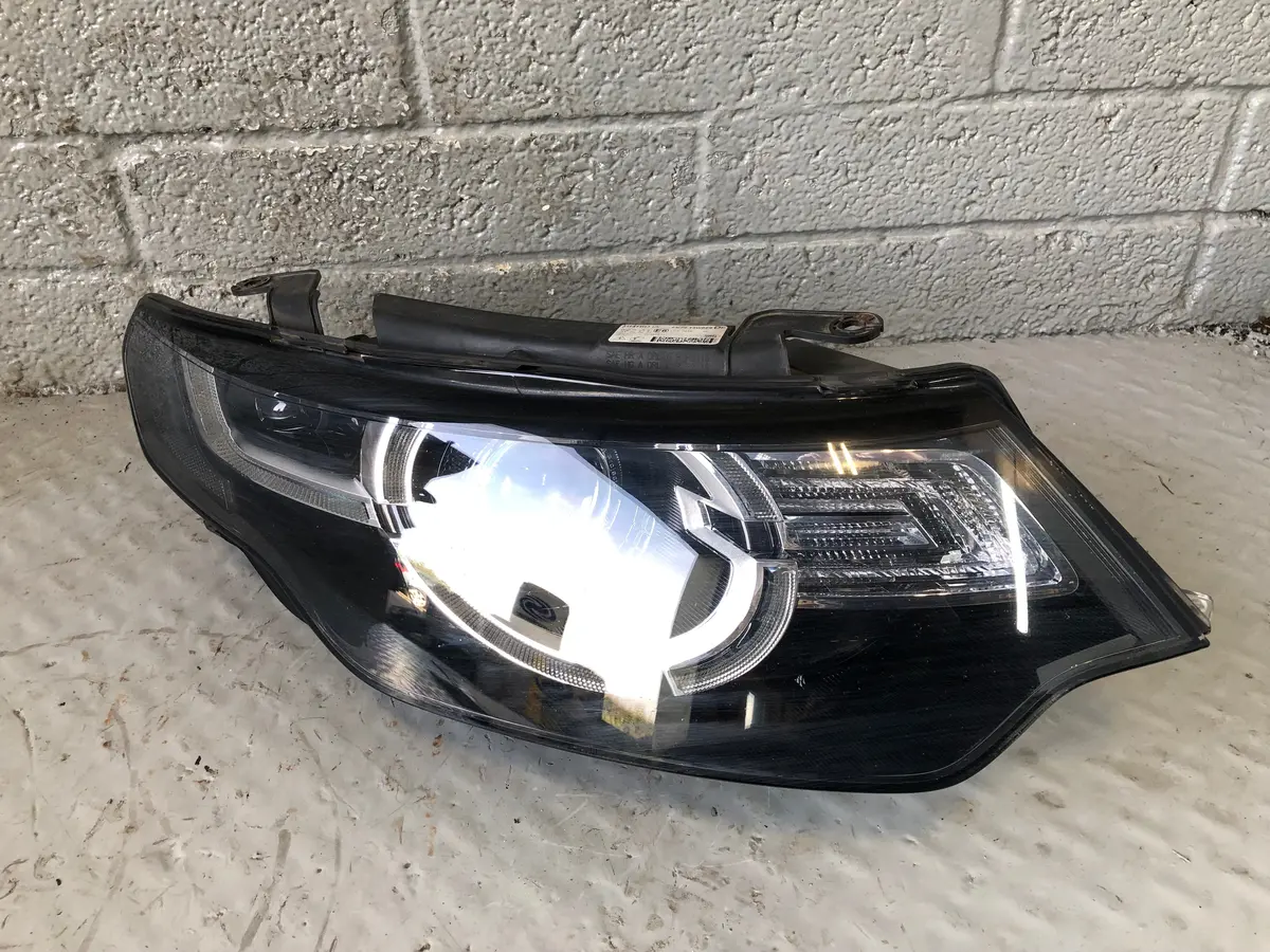 Discovery Sport Headlight Off Side Fk72-13W029-Dg L550 Land Rover 2014 To 2019 1