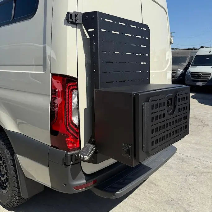 Medium Duty Rear Door Plate 2