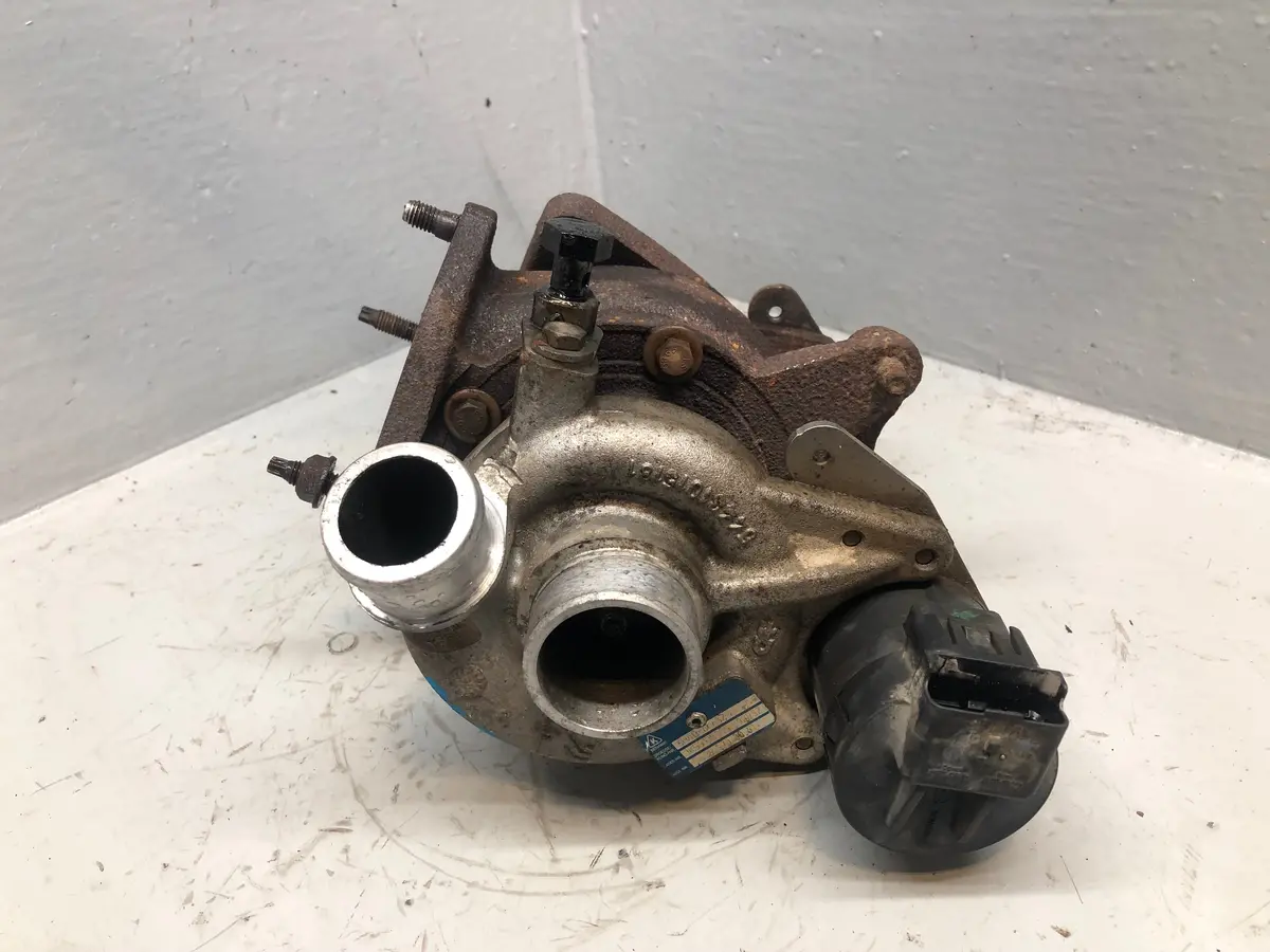 Range Rover L322 Turbo Near Side Left Tdv8 3.6 Diesel 2006 To 2010 Lr021046 1
