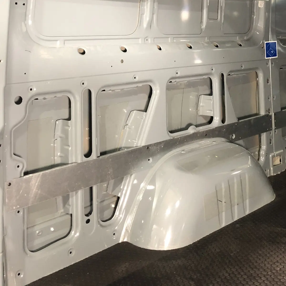 07+ Sprinter Van 144 - Lower Furniture Wall Brace Kit 1