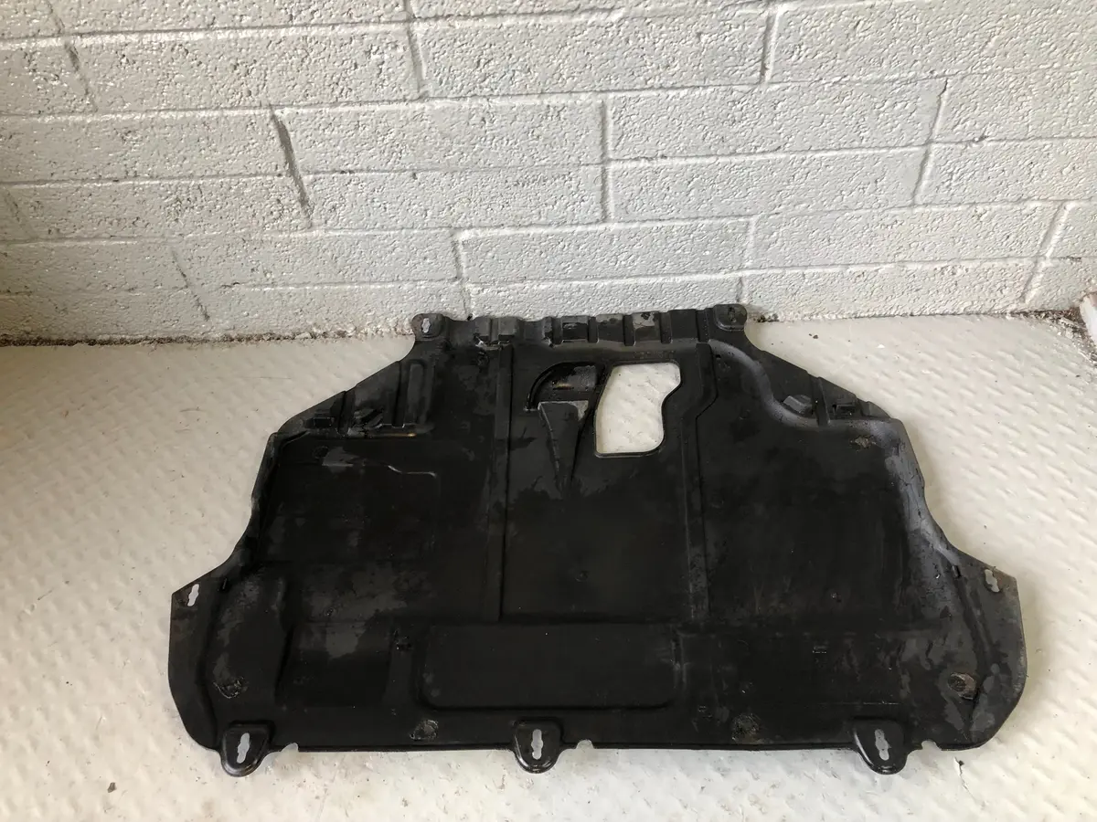 Ford Focus Engine Under Tray Splash Guard 1.6 Tdci Mk2.5 3M51 R6p013 C 1