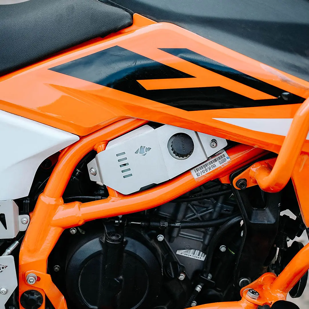 Legundary Ktm 390 Enduro R Custos Coolant Cap Silver 1