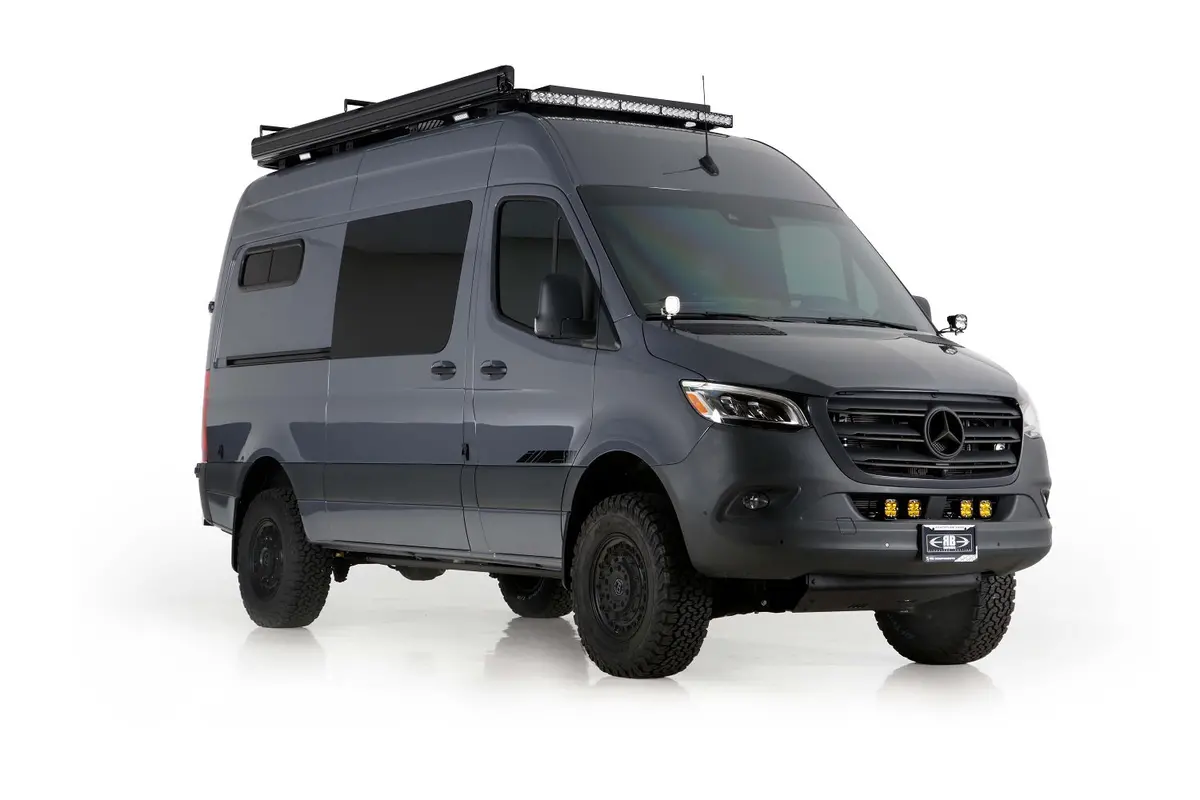Rb Gear Hauler Van Bd - 144 4X4 1