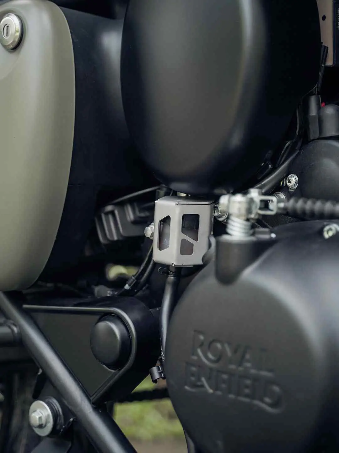Legundary Reborn Novato Rear Brake Fluid Guard 1
