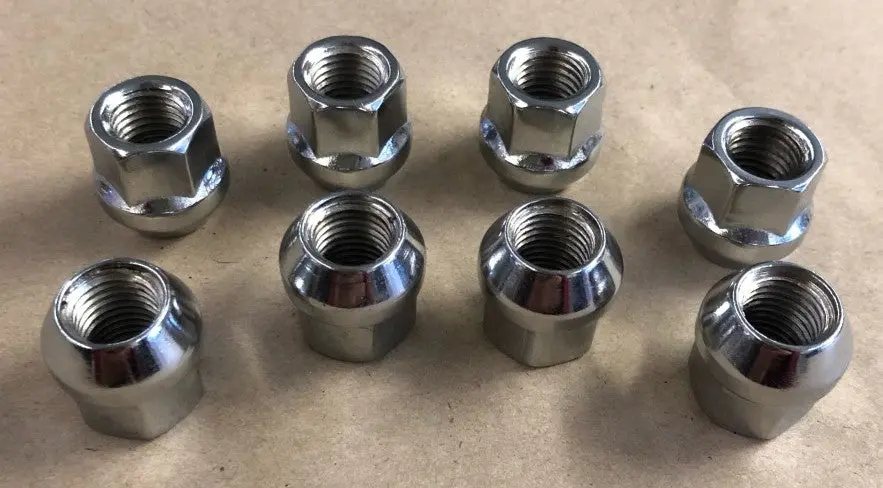 Dfuser Steel 17Mm Lug Nuts 1