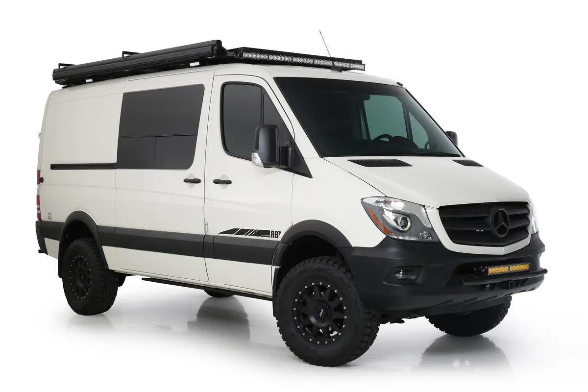 Rb Gear Hauler Rb19 - 144 Low Roof 4X4 1