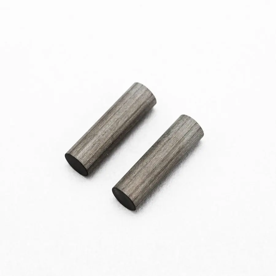 Yokomo Graphite Idler Shaft 1